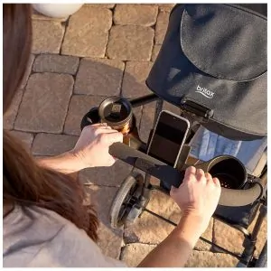 ectq00184741s_3.jpg - Britax Parent Tray Bandeja para Carrinho com Porta Celular e Porta Copos Grandes